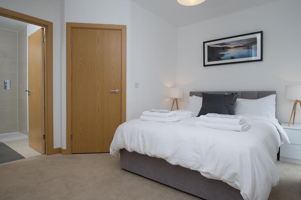 Tailored Stays - Executive Town House Cambridge Habitación foto